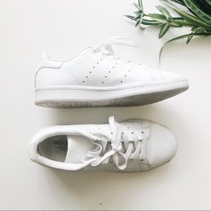 Pure White Stan Smith Sneakers - Almost like new!